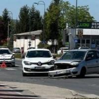 Sudar na Ilidži: Policija obavila uviđaj, velika šteta na automobilima